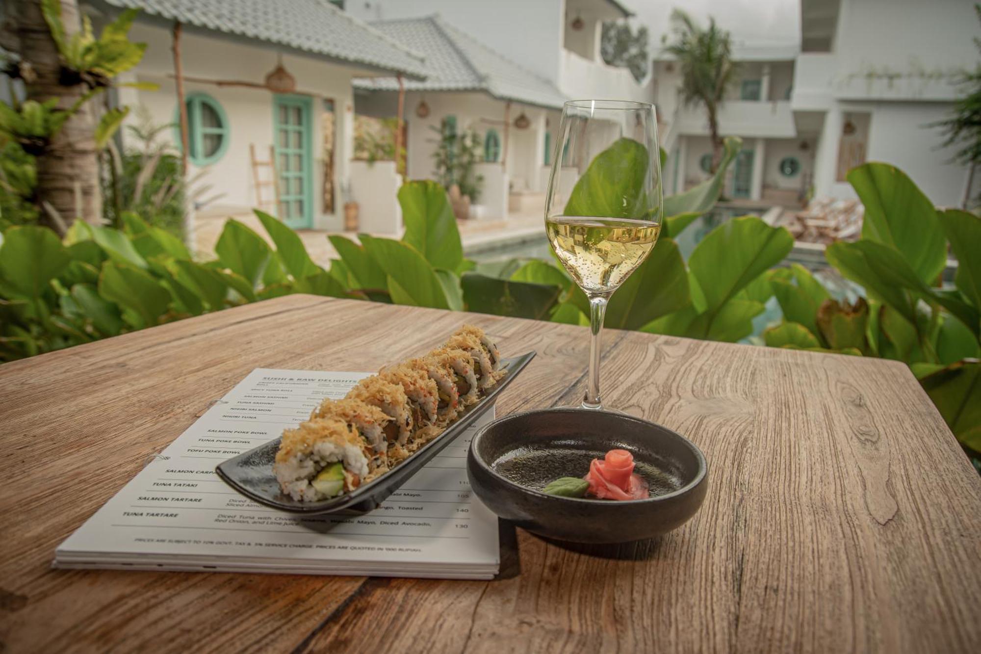 Quma Hotel Gili Trawangan Luaran gambar